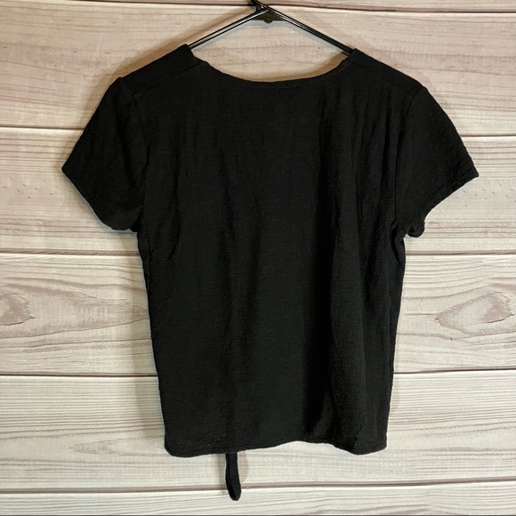Madewell Texture and Thread Wrap Tie Top in Black - Picture 6 of 9